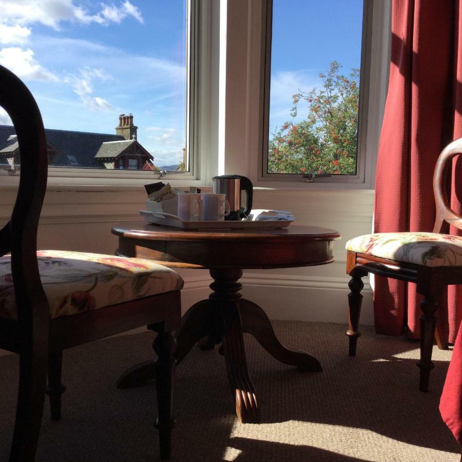Alberta Guest House ดันดี ภายนอก รูปภาพ